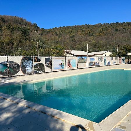 Vega Resort Restaurant & Lodge Orşova Εξωτερικό φωτογραφία