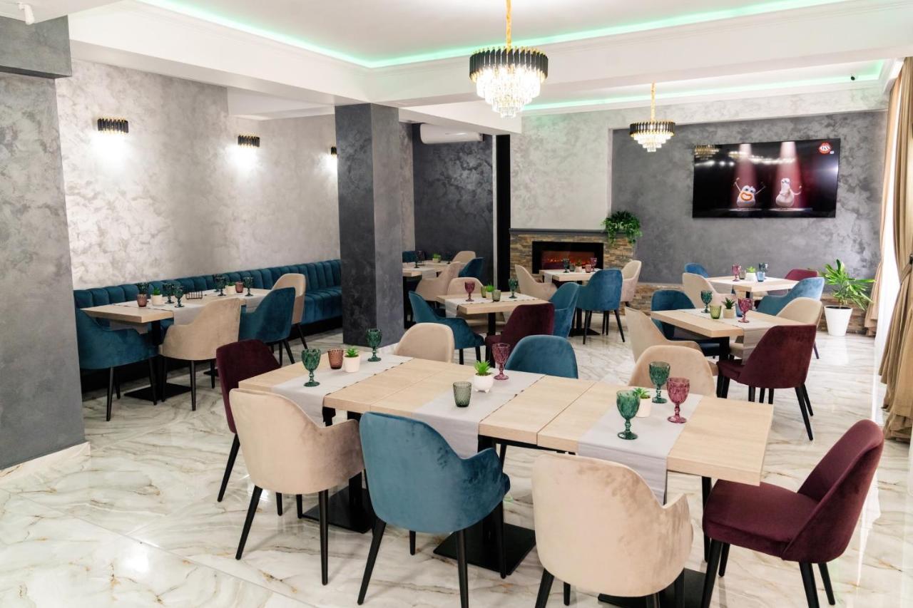 Vega Resort Restaurant & Lodge Orşova Εξωτερικό φωτογραφία