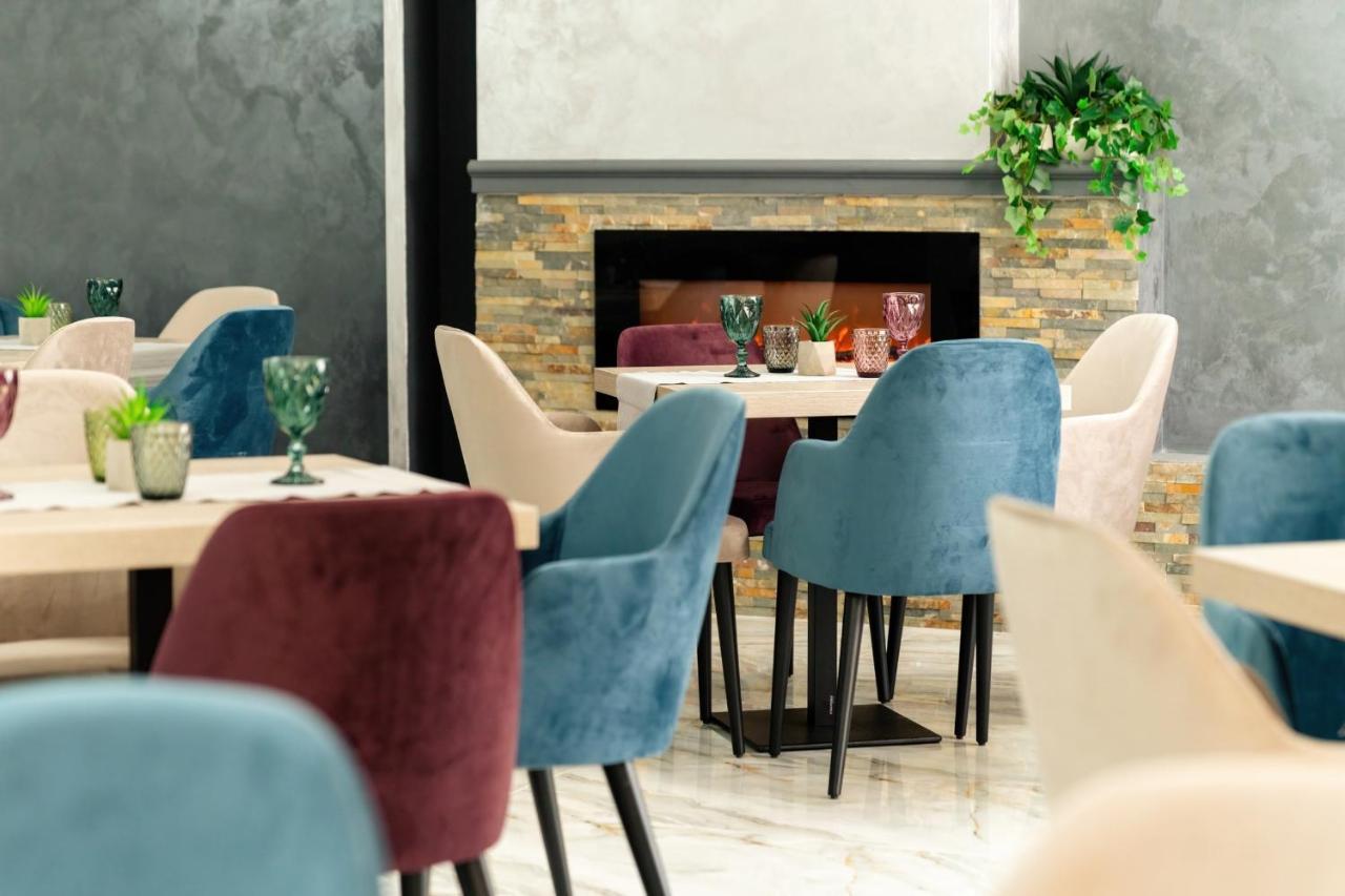 Vega Resort Restaurant & Lodge Orşova Εξωτερικό φωτογραφία