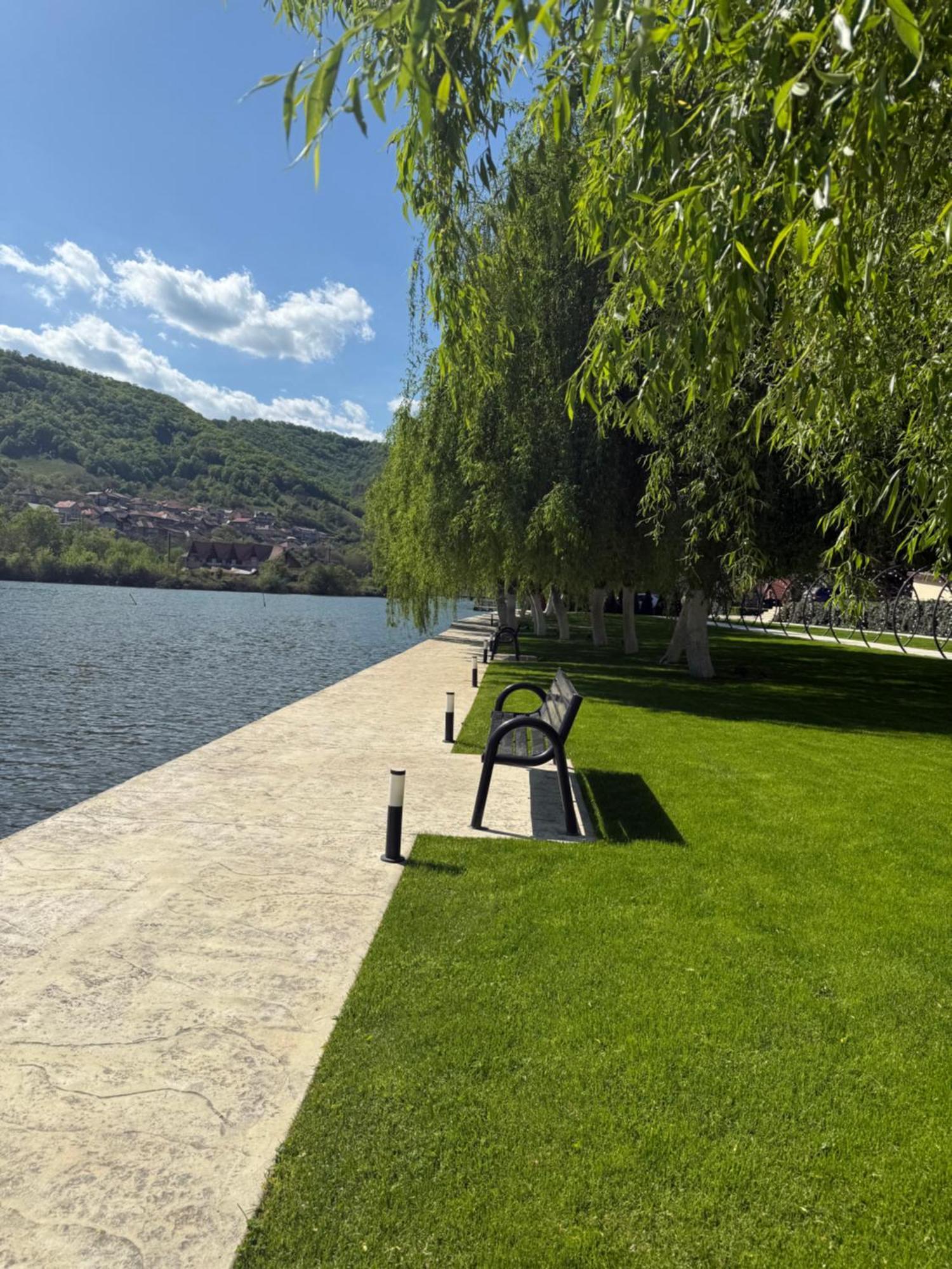 Vega Resort Restaurant & Lodge Orşova Εξωτερικό φωτογραφία